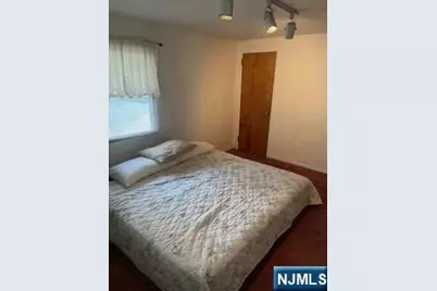 489 Maple Avenue, Teaneck Township, NJ 07666 - Photo 22