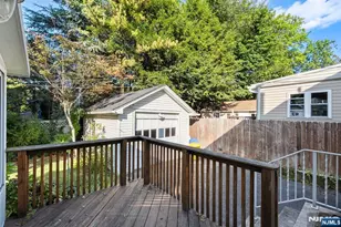 489 Maple Ave, Teaneck Township, NJ 07666 - Photo 20