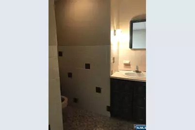 154 W Englewood Avenue Ground #Ground, Teaneck Township, NJ 07666 - Photo 10