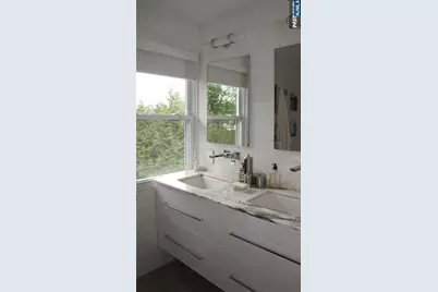 230 Knickerbocker Road, Tenafly, NJ 07670 - Photo 14