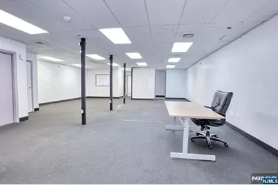 24 Lakeside Avenue 1 Lower Level #1 lower level, Pompton Lakes, NJ 07442 - Photo 6