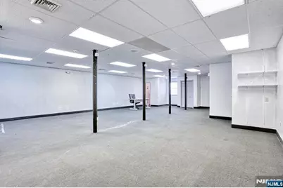 24 Lakeside Avenue 1 Lower Level #1 lower level, Pompton Lakes, NJ 07442 - Photo 8