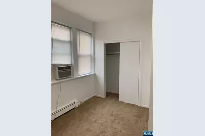 132 Hardenburgh Avenue 2E #2E, Demarest, NJ 07627 - Photo 6