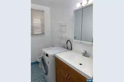 132 Hardenburgh Avenue 2E #2E, Demarest, NJ 07627 - Photo 10