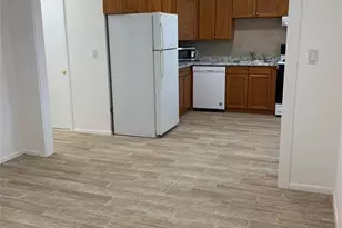 132 Hardenburgh Ave 2E, Demarest, NJ 07627 - Photo 4