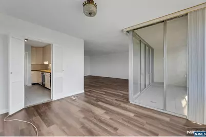 5 Horizon Road #503, Fort Lee, NJ 07024 - Photo 22
