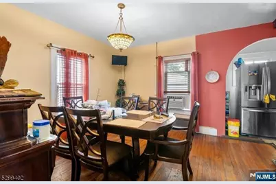 27 Donaldson Avenue, Rutherford, NJ 07070 - Photo 6