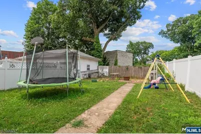 27 Donaldson Avenue, Rutherford, NJ 07070 - Photo 18