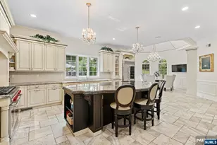 146 E Allendale Rd, Saddle River, NJ 07458 - Photo 4