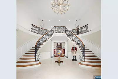 146 E Allendale Road, Saddle River, NJ 07458 - Photo 2