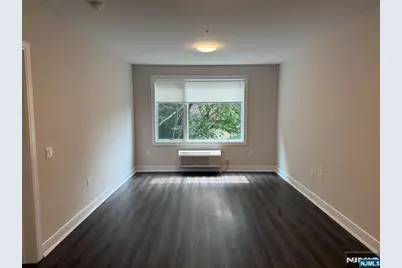 470 Main Street 409 #409, Fort Lee, NJ 07024 - Photo 4