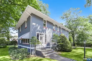 288 Washington Ave, Hillsdale, NJ 07642 - Photo 2