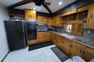 299 Maple Ave, Wallington, NJ 07057 - Photo 10