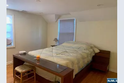 166 Herrick Avenue, Teaneck Township, NJ 07605 - Photo 8
