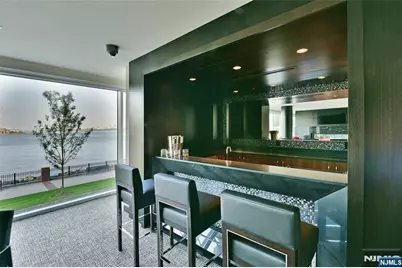 1000 Avenue At Port Imperial Ph702 #PH702, Weehawken, NJ 07086 - Photo 32