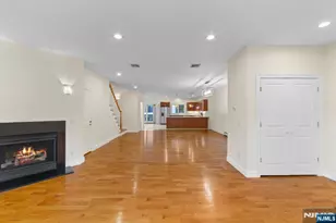 333 Lincoln Ave B, Fort Lee, NJ 07024 - Photo 4