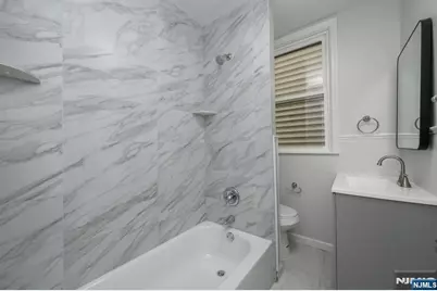 23 Komorn Street, Newark, NJ 07105 - Photo 10
