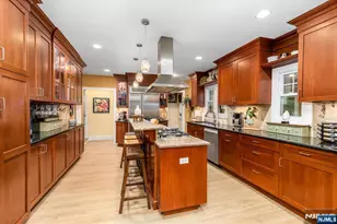 632 Belgrove Dr, Kearny, NJ 07032 - Photo 14