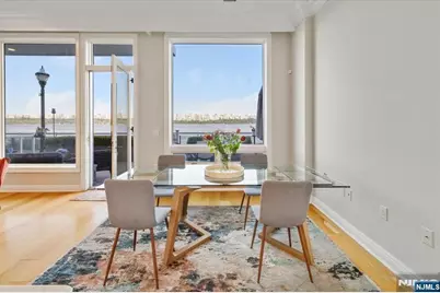 3 Somerset 113 #113, Edgewater, NJ 07020 - Photo 10