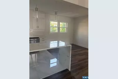 671 Midland Avenue 9A #9A, Garfield, NJ 07026 - Photo 2