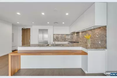 320 Adolphus Avenue 1009A #1009A, Cliffside Park, NJ 07010 - Photo 10