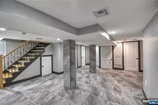 72 Hille Pl, Ridgefield Park, NJ 07660 - Photo 22