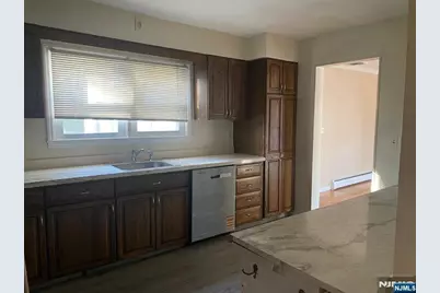 8 Ralph Street First Floor #first Floor, Bergenfield, NJ 07621 - Photo 8