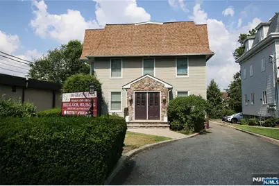 180 Grand Avenue, Englewood, NJ 07631 - Photo 2