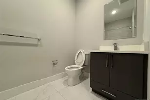 1685 Bergen Blvd 715, Fort Lee, NJ 07024 - Photo 12