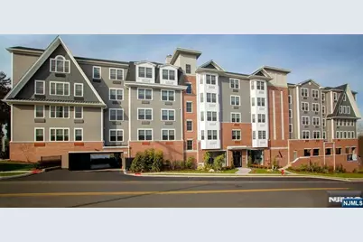 1685 Bergen Boulevard 715 #715, Fort Lee, NJ 07024 - Photo 2