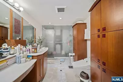 800 Palisade Avenue 23B #23B, Fort Lee, NJ 07024 - Photo 22