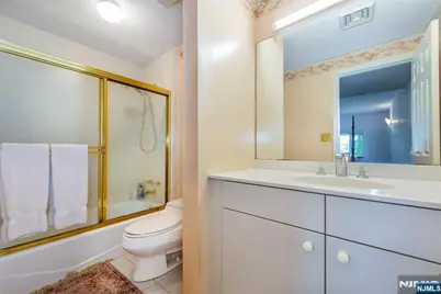 1360 Hamburg Turnpike 708 #708, Wayne, NJ 07470 - Photo 22