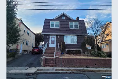 709 Kingsland Avenue, Ridgefield, NJ 07657 - Photo 1