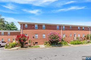 1120 Valley Road 1B, Wayne, NJ 07470 - Photo 20