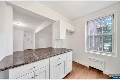 8450 Boulevard E 1E #1E, North Bergen, NJ 07047 - Photo 10