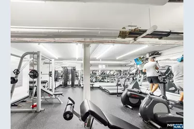 8450 Boulevard E 1E #1E, North Bergen, NJ 07047 - Photo 18