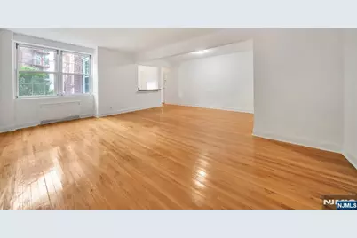 8450 Boulevard E 1E #1E, North Bergen, NJ 07047 - Photo 6