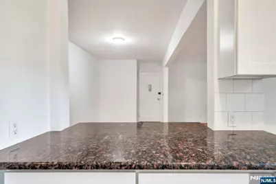 8450 Boulevard E 1E #1E, North Bergen, NJ 07047 - Photo 12