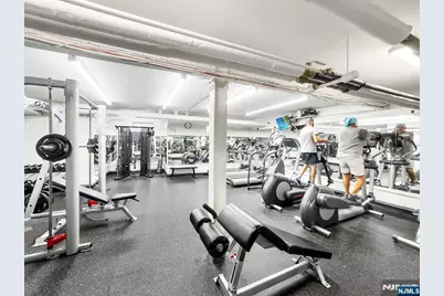 8450 Boulevard E 4F #4F, North Bergen, NJ 07047 - Photo 4