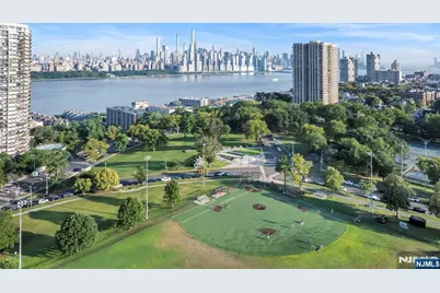 8450 Boulevard E 4F #4F, North Bergen, NJ 07047 - Photo 20