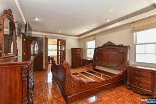 156 E Linden Ave, Dumont, NJ 07628 - Photo 16