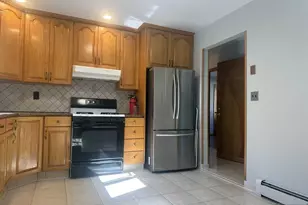 27 Whitaker Ave 2, Woodland Park, NJ 07424 - Photo 4