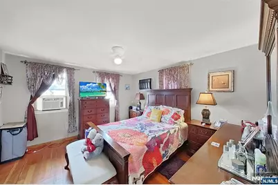 160 Tappan Street, Kearny, NJ 07032 - Photo 24