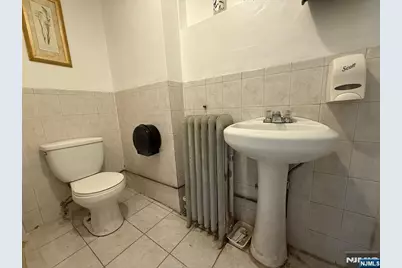 313 Cross Street 1 #1, Harrison, NJ 07029 - Photo 4