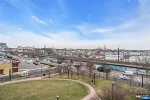 30 Austin Street 202, Newark, NJ 07114 - Photo 24