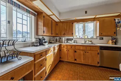 58 Taillon Terrace, Closter, NJ 07624 - Photo 6