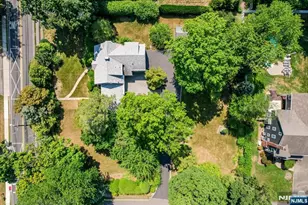 427 Grandview Ave, Wyckoff Township, NJ 07481 - Photo 12
