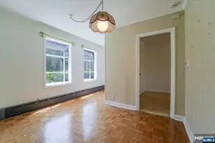 427 Grandview Ave, Wyckoff Township, NJ 07481 - Photo 16