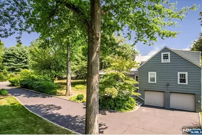 427 Grandview Avenue, Wyckoff Township, NJ 07481 - Photo 14