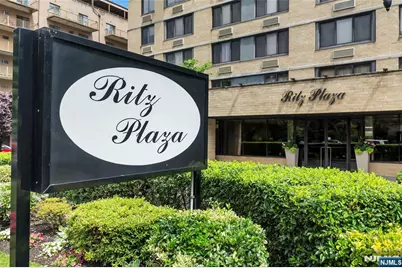 344 Prospect Avenue 4C #4C, Hackensack, NJ 07601 - Photo 2